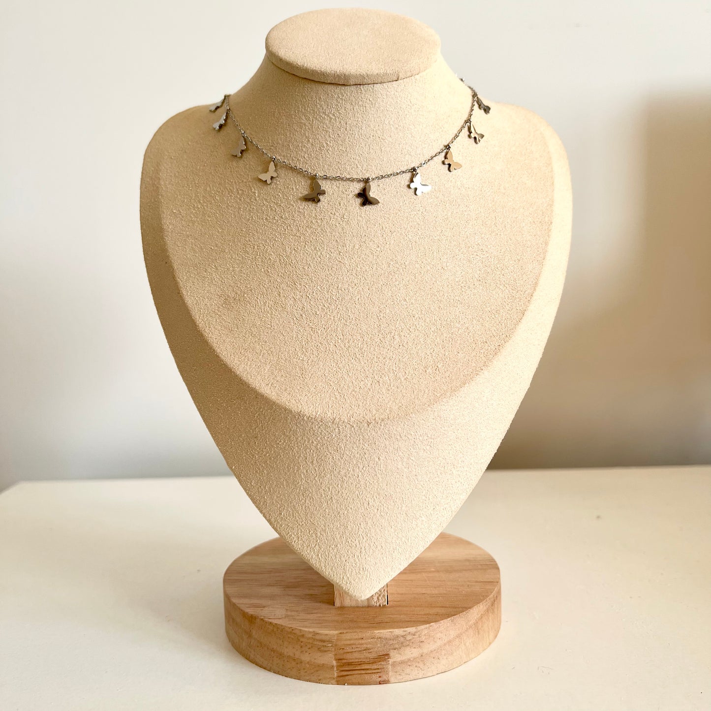 Collier butterfly