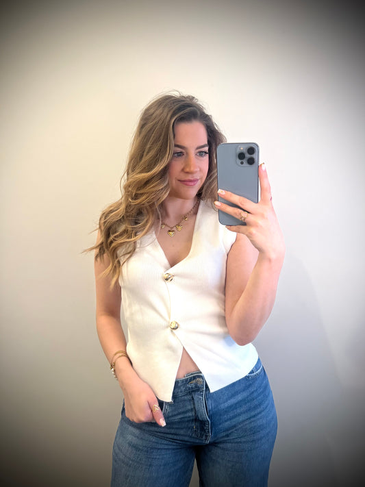 Top Anissa